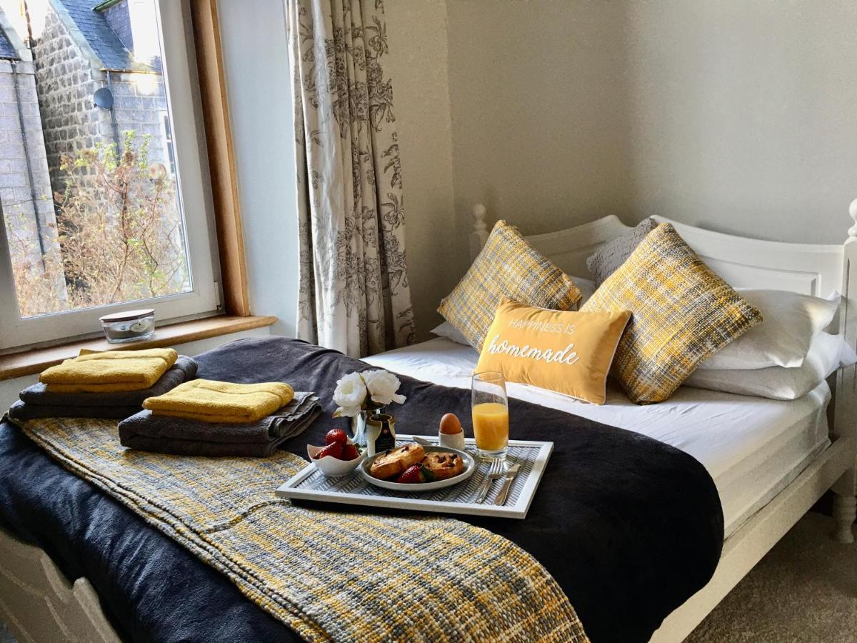 Cosy 2 Bedroom Central Apartment - Free Parking, Free Wifi Aberdeen Exteriér fotografie