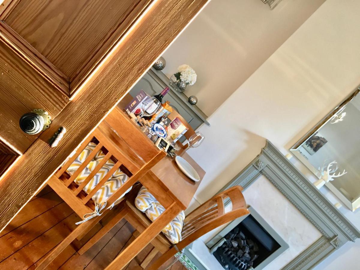 Cosy 2 Bedroom Central Apartment - Free Parking, Free Wifi Aberdeen Exteriér fotografie
